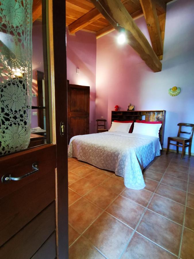 La Casa Dei Tigli Bed & Breakfast Cannara Exterior photo
