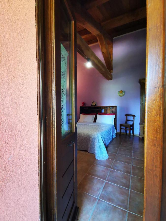 La Casa Dei Tigli Bed & Breakfast Cannara Exterior photo