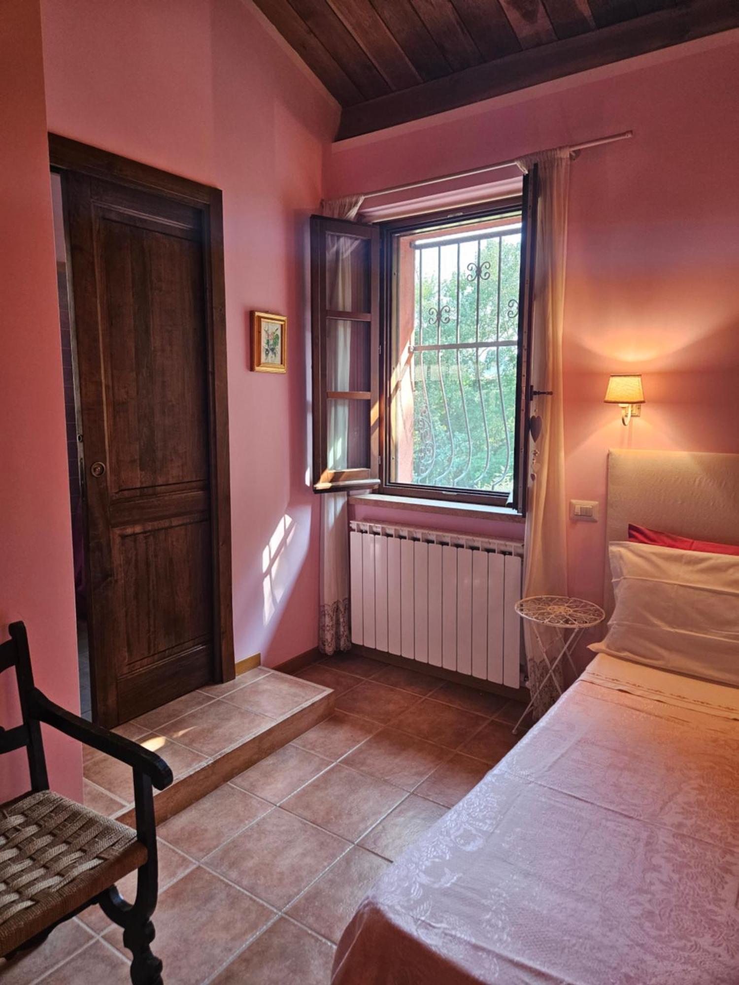 La Casa Dei Tigli Bed & Breakfast Cannara Exterior photo
